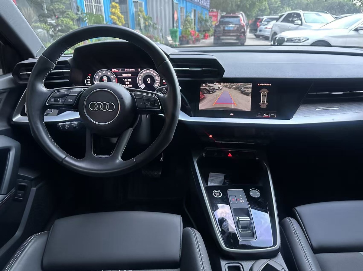 Audi A3 2022 immagine di auto #12