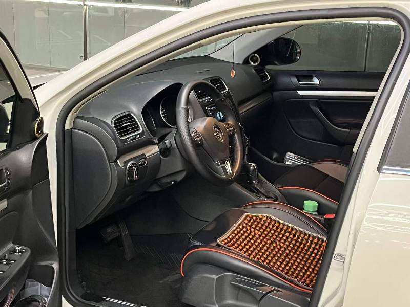 Volkswagen Golf (Imported) 2012 immagine di auto #7