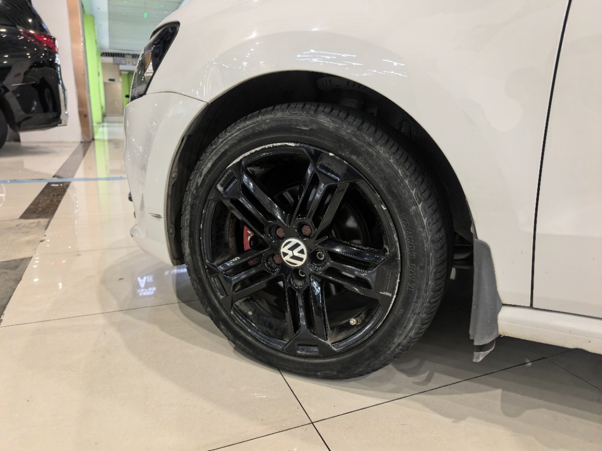 Volkswagen Polo 2019 immagine di auto #12
