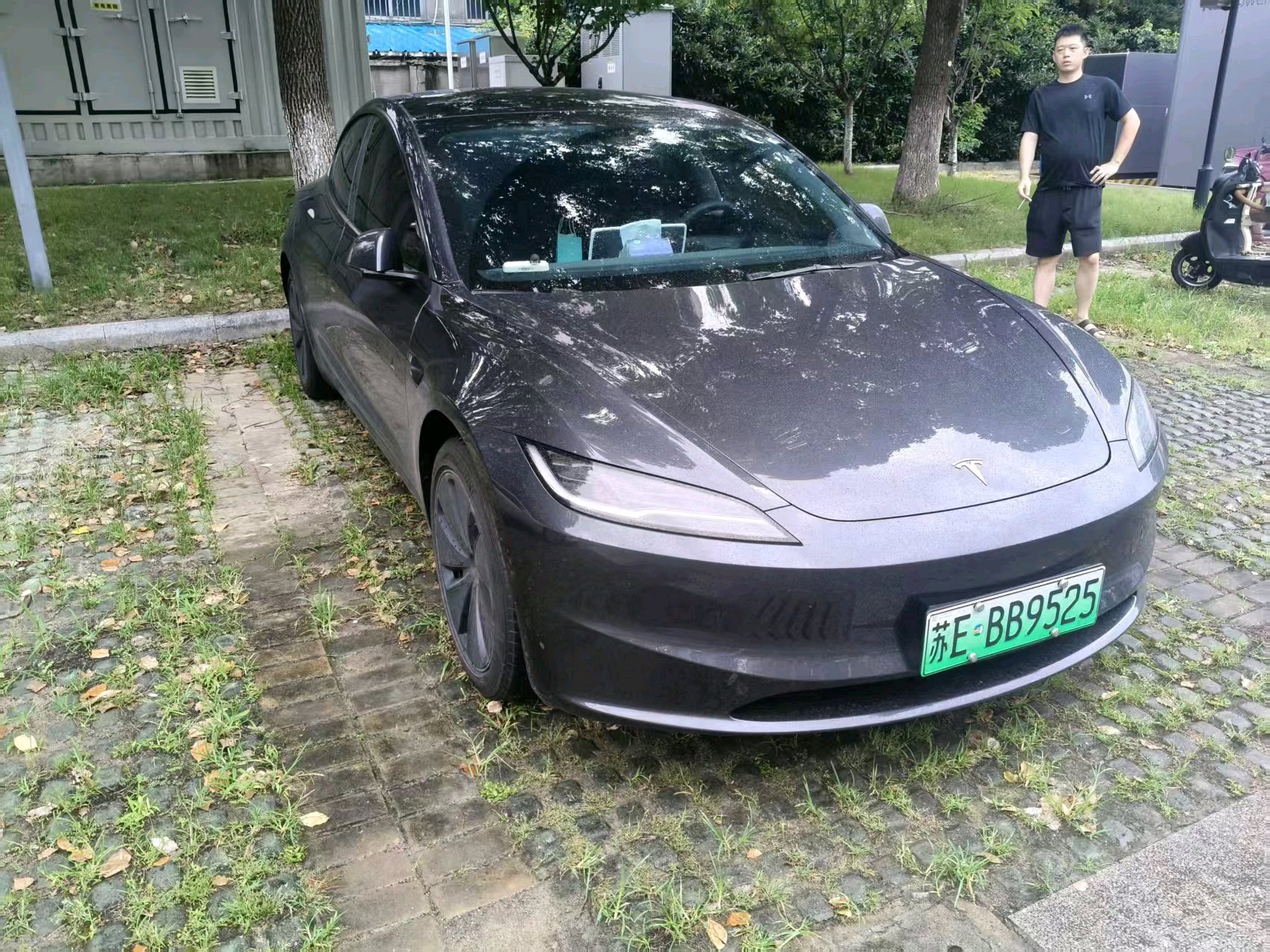 Tesla Model 3 2025 Tesla Model 3 2025 car image