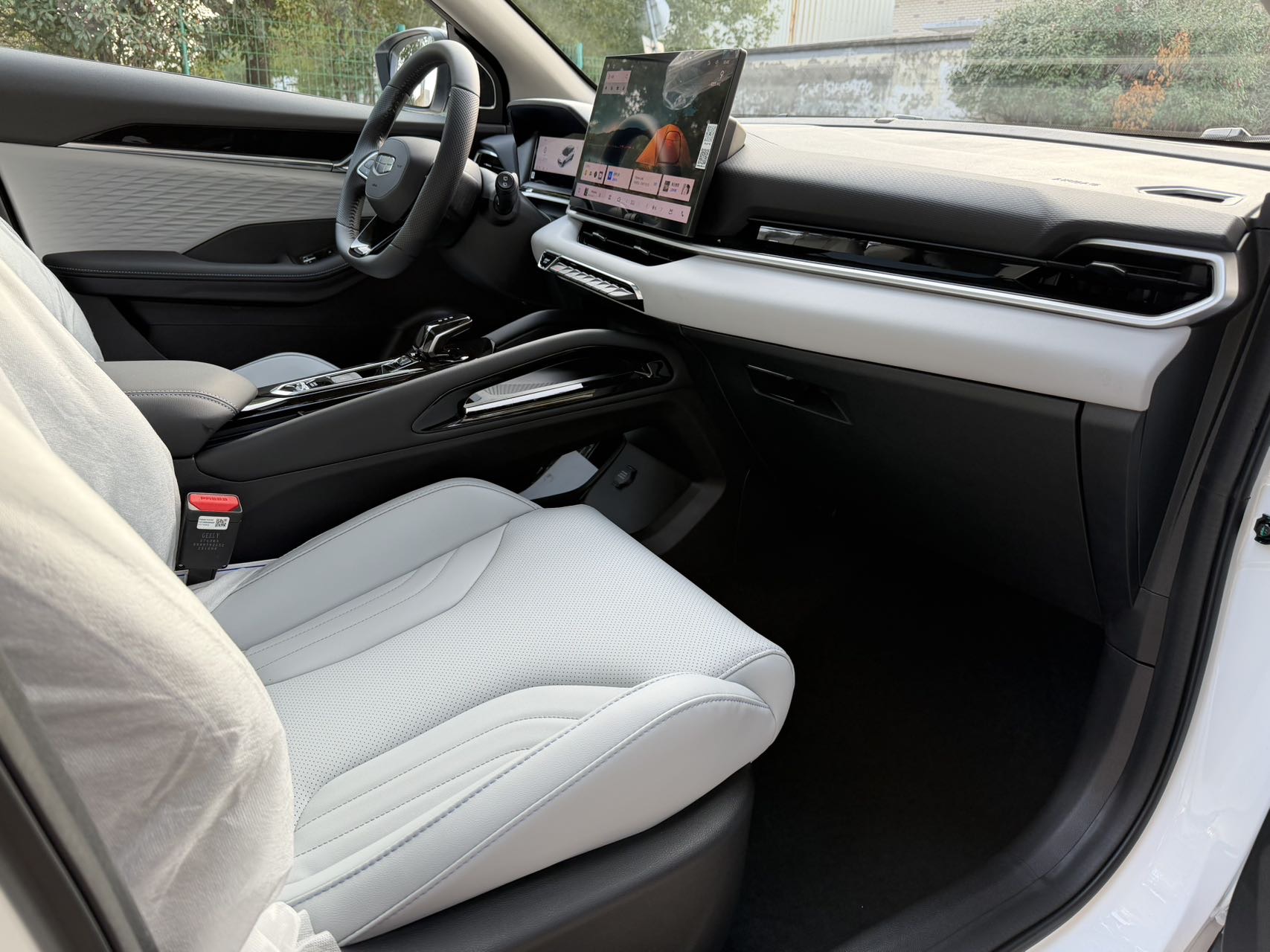 GEELY Coolray 2026 #7 GEELY Coolray 2026 immagine di auto #7