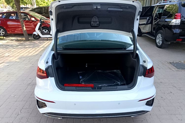 Audi A3 2026 immagine di auto #21