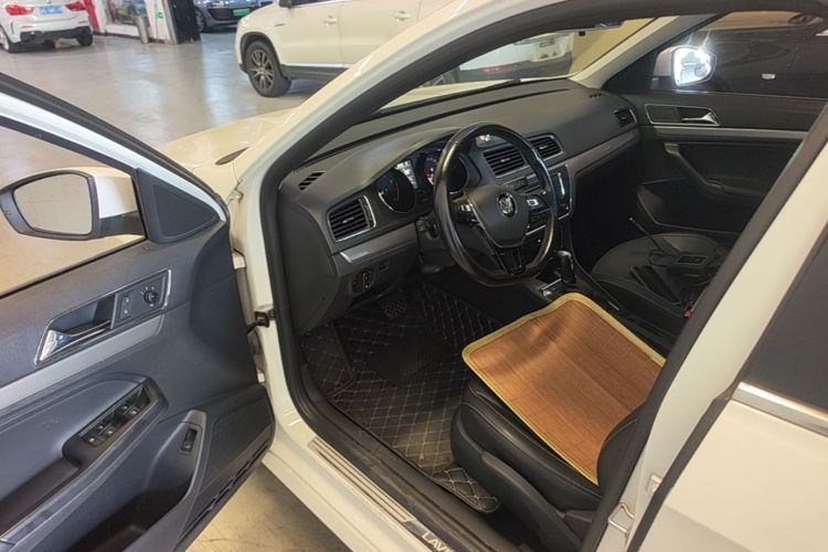 Volkswagen Lavida 2017 #16 Volkswagen Lavida 2017 car image #16