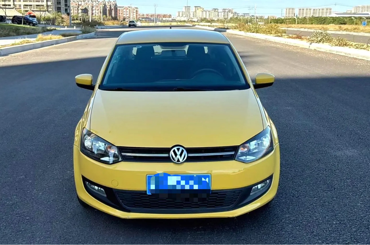 Volkswagen Polo 2011 #2 Volkswagen Polo 2011 صورة سيارة #2