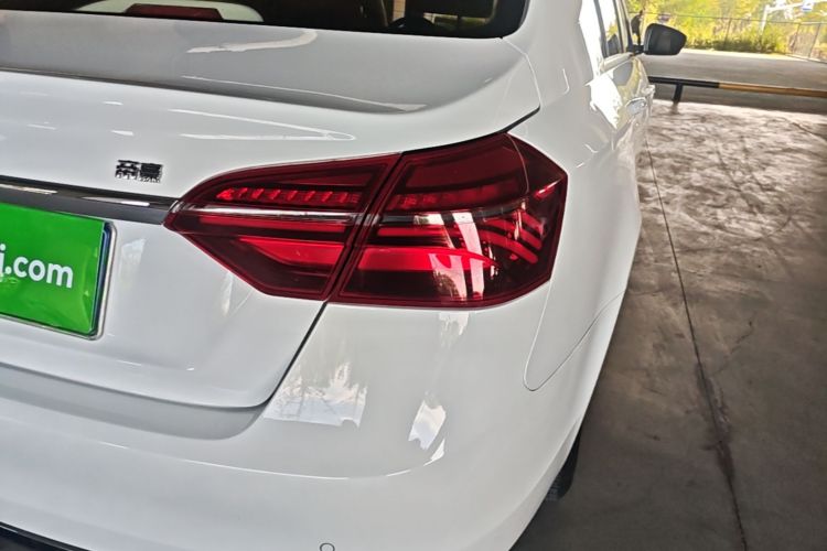 GEELY Emgrand 2018 #8 GEELY Emgrand 2018 car image #8