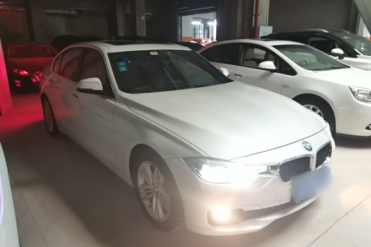 BMW 3 Series 2017 #4 BMW 3 Series 2017 car image #4