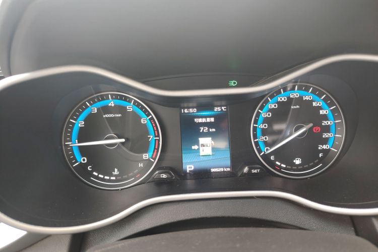 GEELY Emgrand 2019 #9 GEELY Emgrand 2019 car image #9