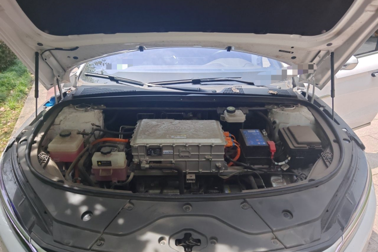 BYD Han 2023 car image #22