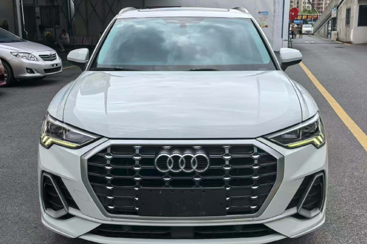 Audi Q3 2020 #3 Audi Q3 2020 car image #3