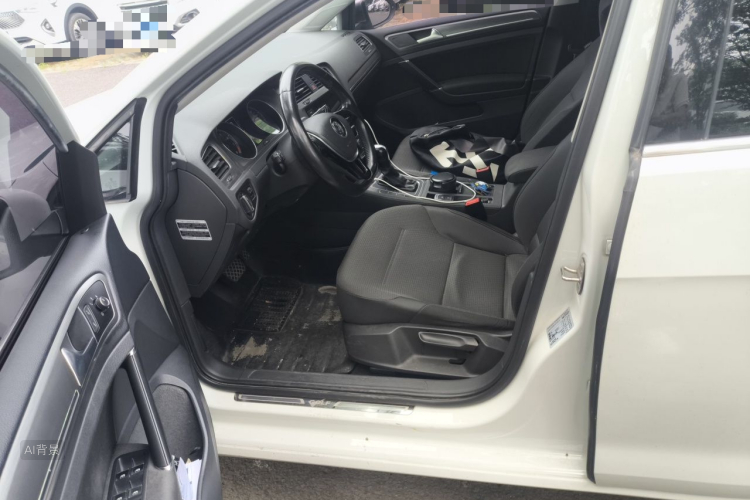 Volkswagen Golf 2016 car image #17