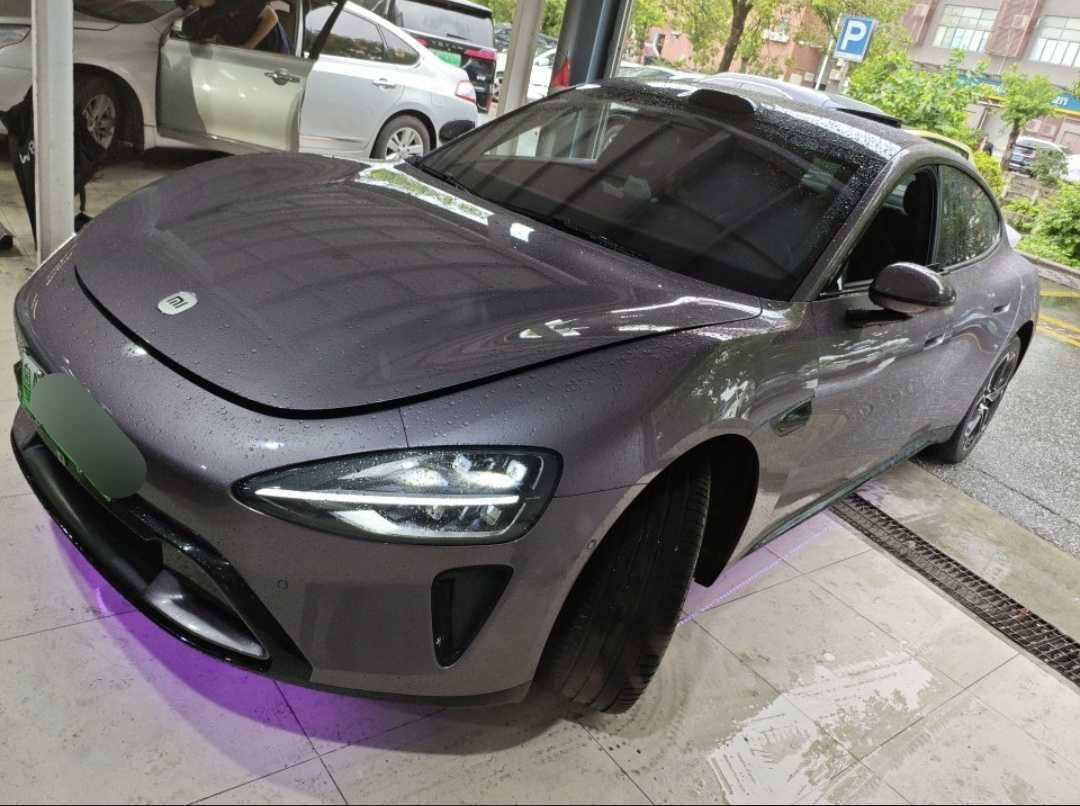 MI SU7 2024 car image 