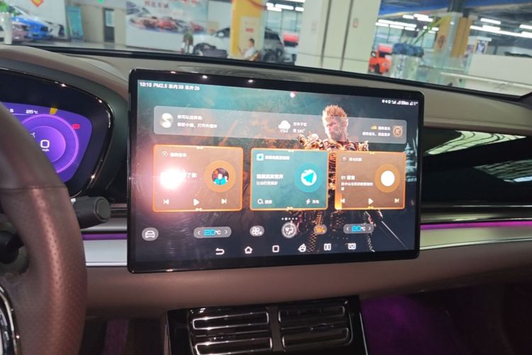 BYD Han 2023 car image #13