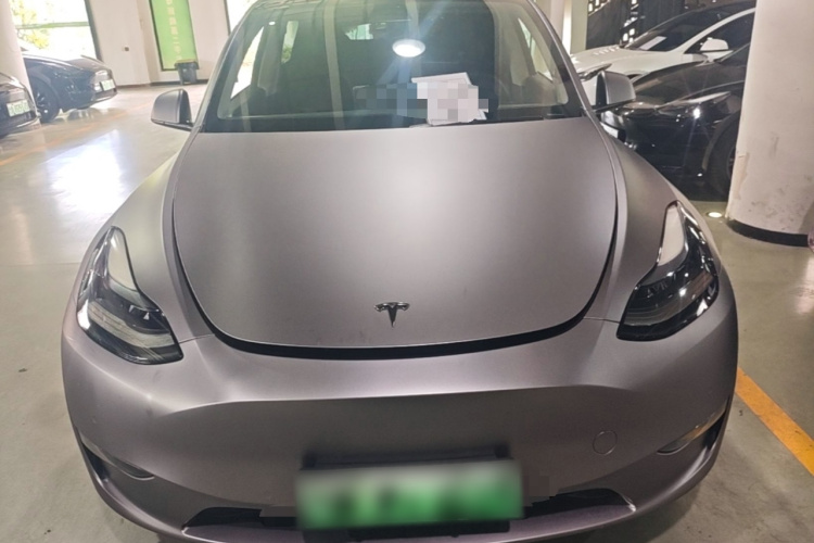 Tesla Model Y 2021 car image #3