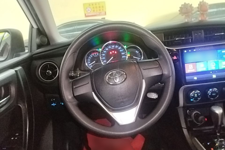 Toyota Corolla 2019 car image #11