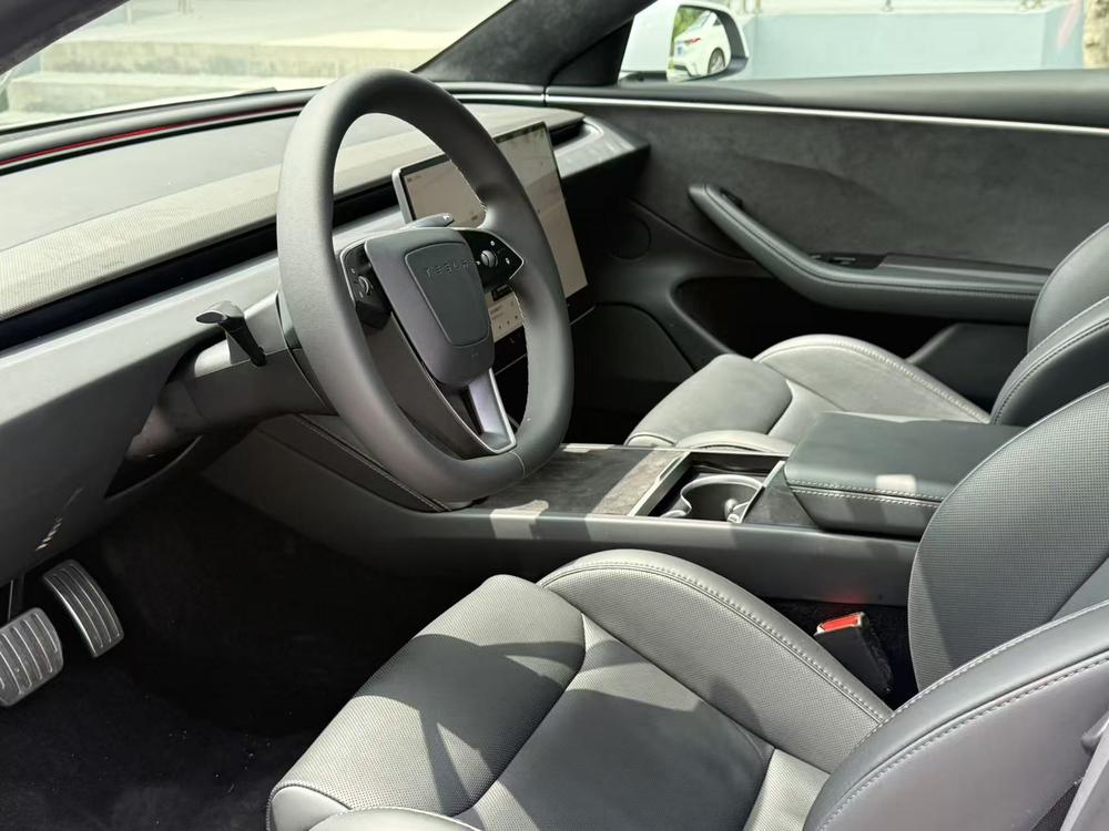 Tesla Model 3 2024 #8 Tesla Model 3 2024 car image #8