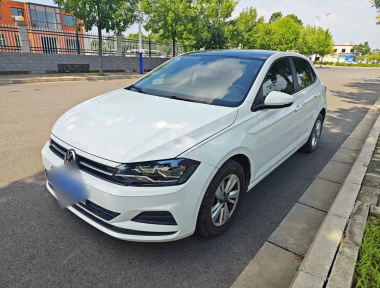 Volkswagen Polo 2021 car image 