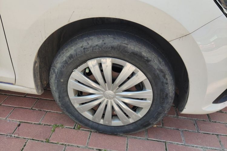 Volkswagen Santana 2016 car image #9