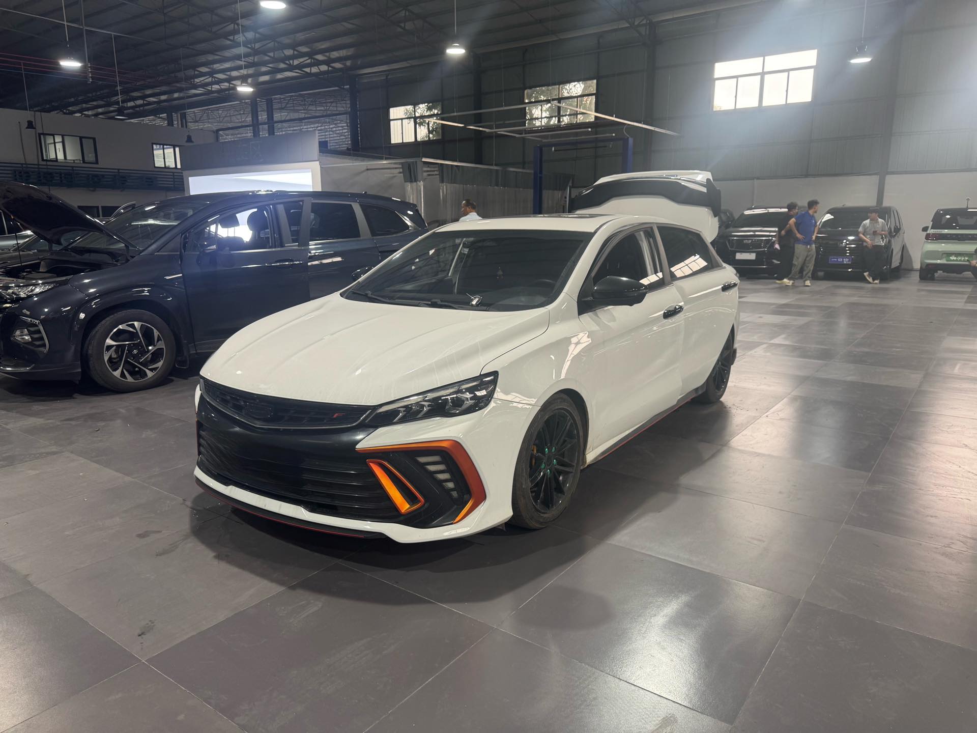 GEELY Binray 2022 car image 