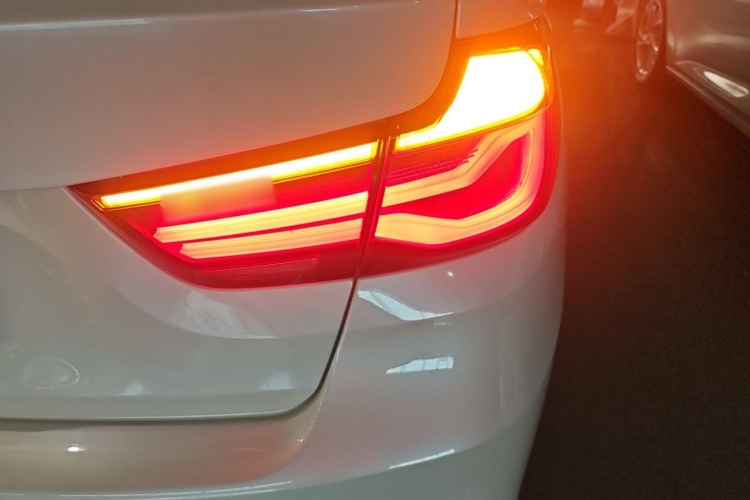 BMW 3 Series GT 2020 car image #8