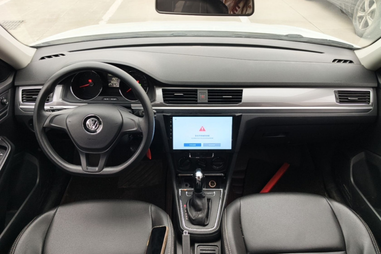 Volkswagen Bora 2020 صورة سيارة #10