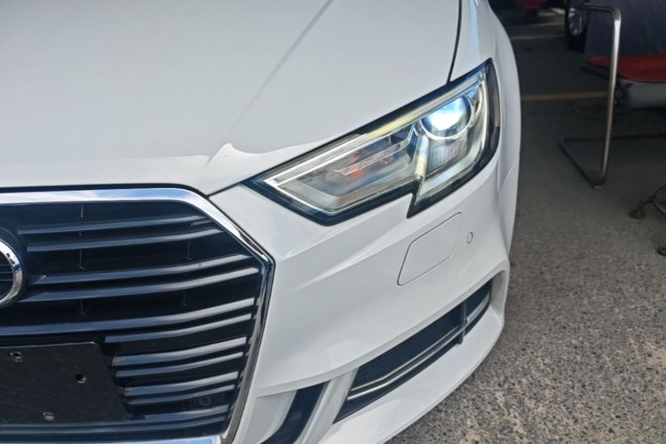 Audi A3 2017 immagine di auto #23
