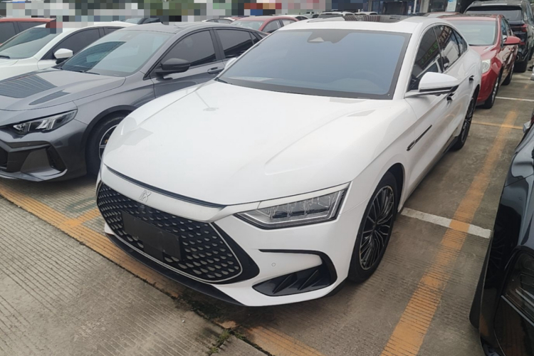 BYD Han 2022 car image #2