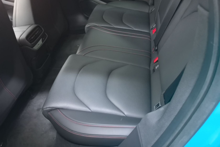 MI SU7 2024 car image #17