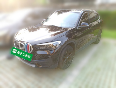 BMW X1 2020 BMW X1 2020 car image