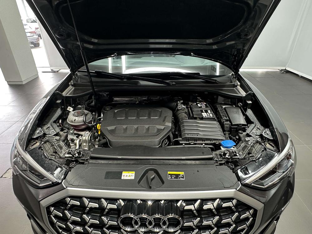 Audi Q3 2025 immagine di auto #6