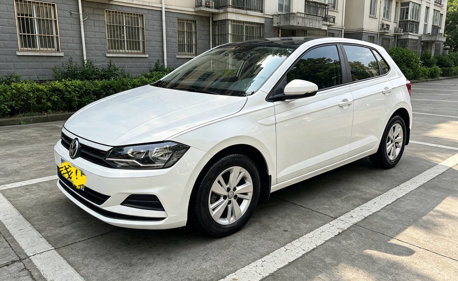 Volkswagen Polo 2021 Volkswagen Polo 2021 car image