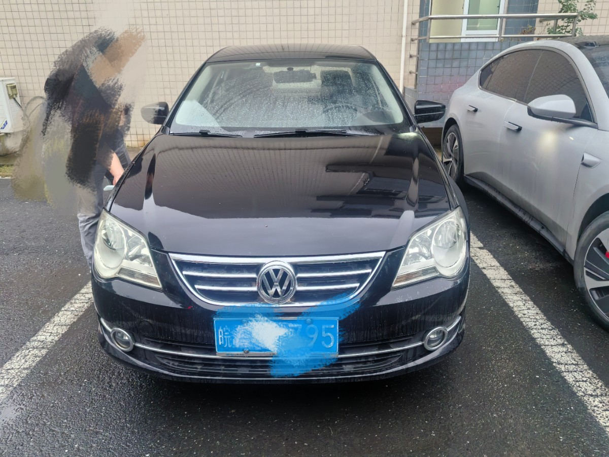 Volkswagen Bora 2012 imagen de coche #2