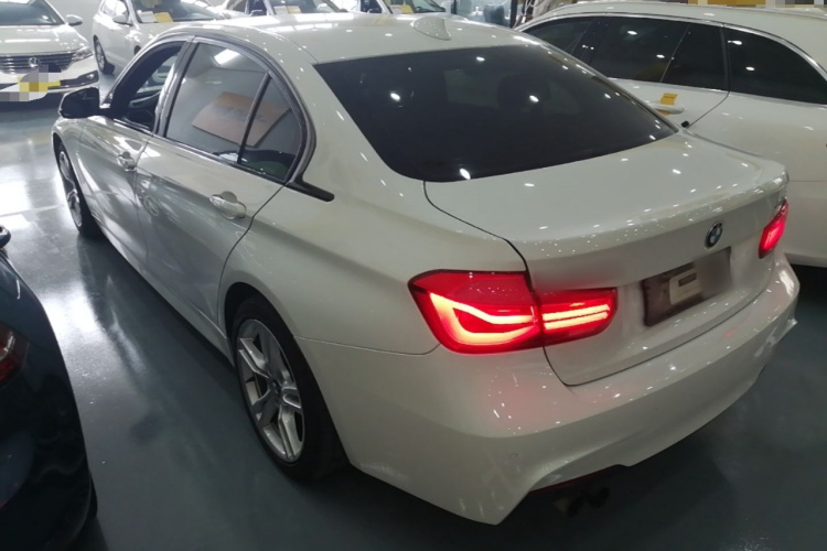 BMW 3 Series 2017 car image #5