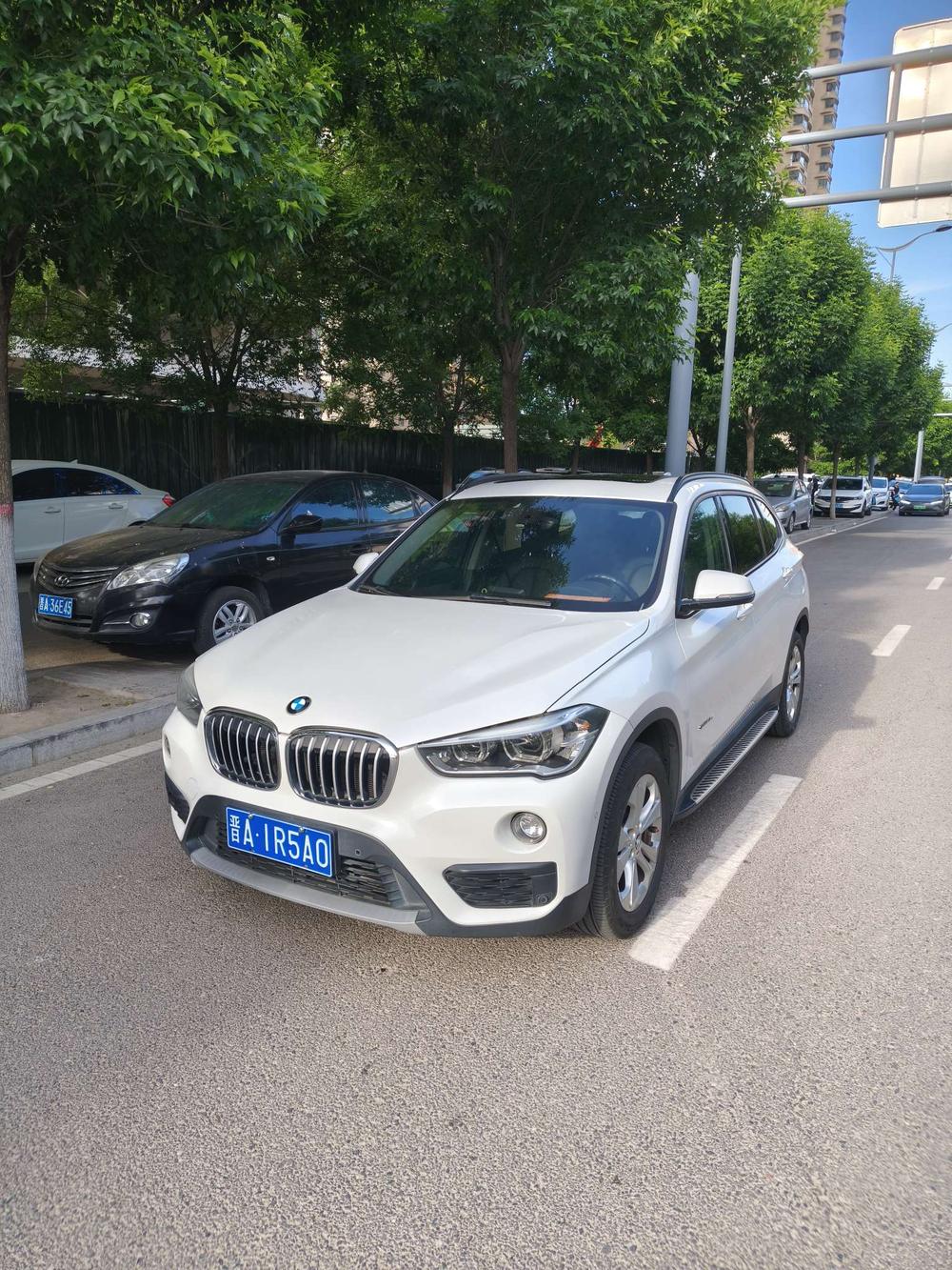 BMW X1 2017 BMW X1 2017 car image