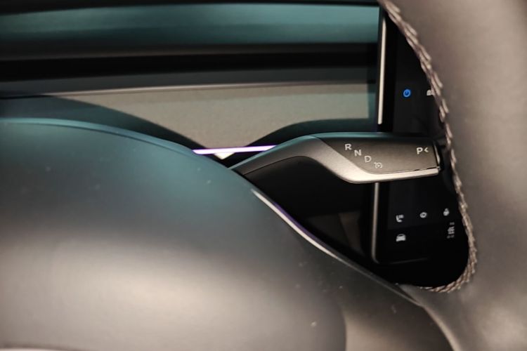 Tesla Model Y 2023 #14 Tesla Model Y 2023 immagine di auto #14