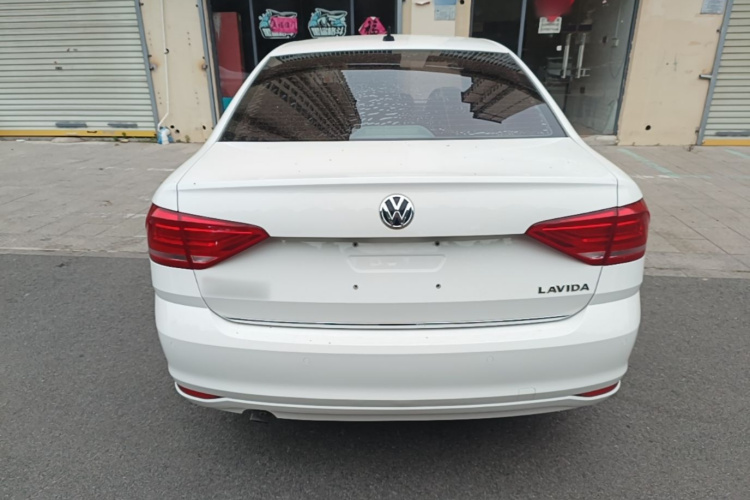 Volkswagen Lavida 2017 #4 Volkswagen Lavida 2017 car image #4