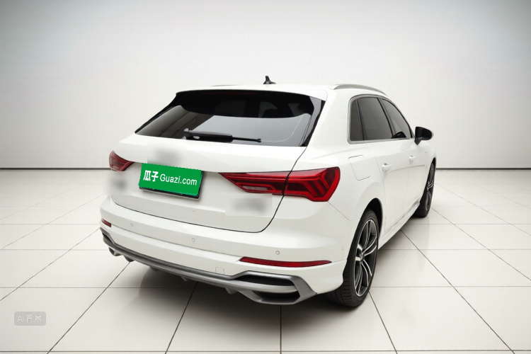 Audi Q3 2022 immagine di auto #7