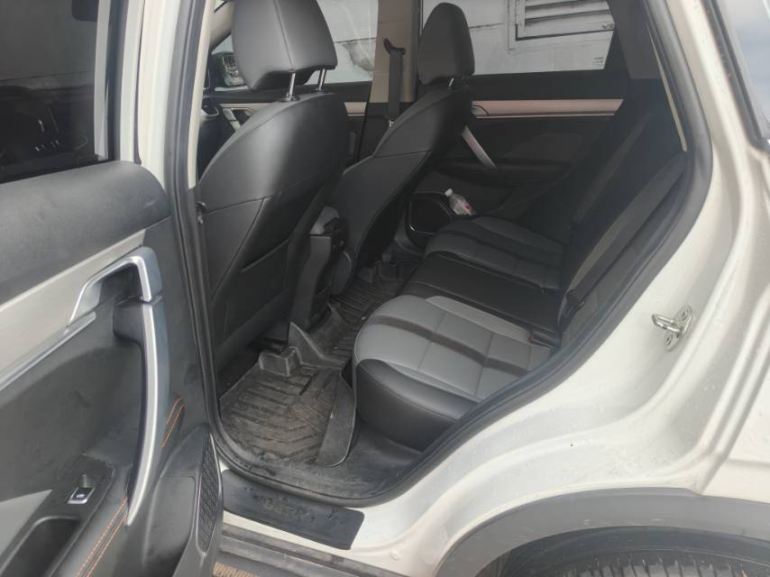 GEELY Coolray 2023 car image #7