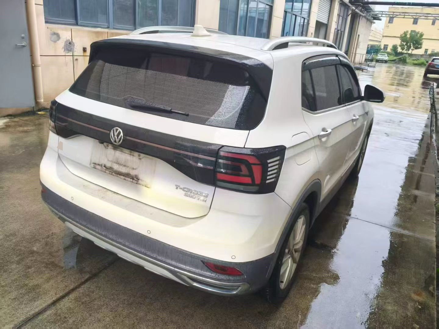 Volkswagen T-Cross 2019 #4 Volkswagen T-Cross 2019 car image #4