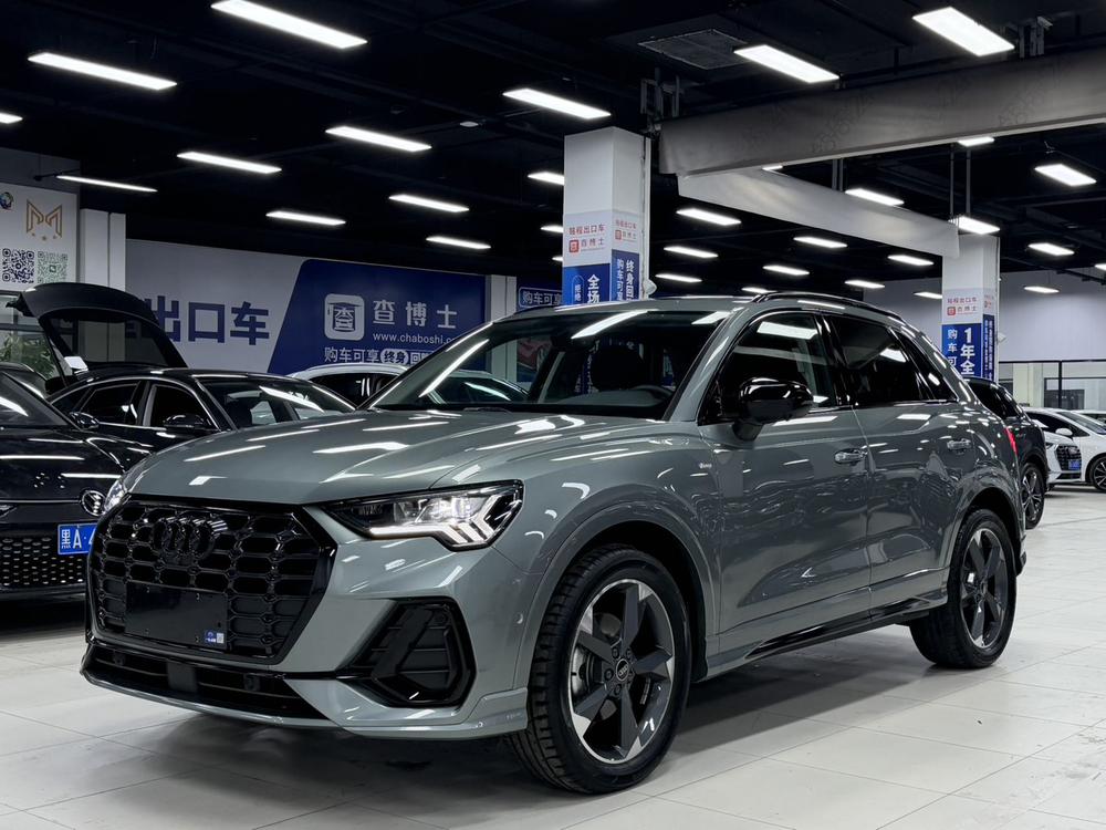 Audi Q3 2022 car image 