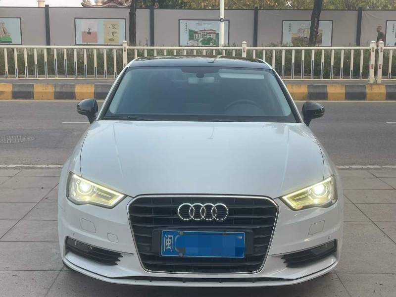 Audi A3 2017 immagine di auto #3