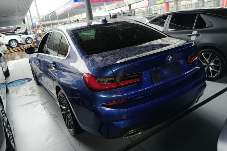 BMW 3 Series 2021 car image #5