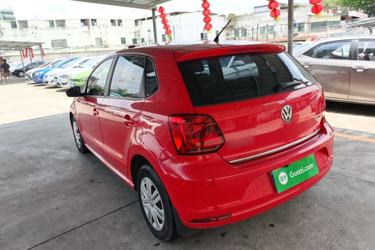 Volkswagen Polo 2017 car image #5