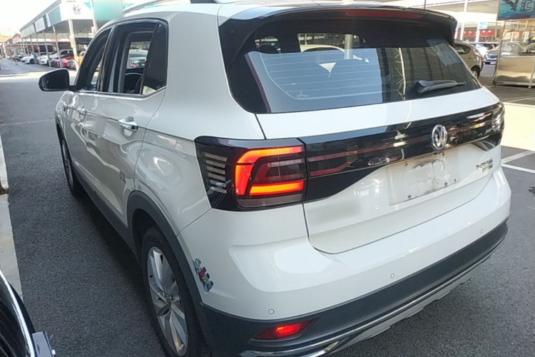 Volkswagen T-Cross 2020 #5 Volkswagen T-Cross 2020 car image #5