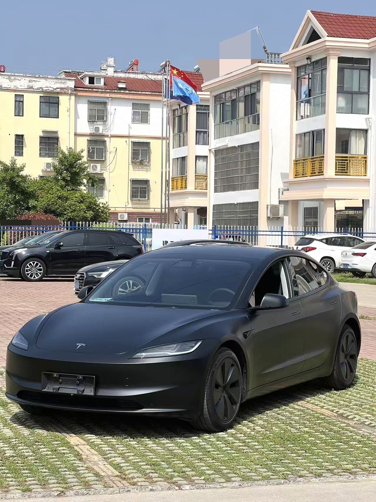 Tesla Model 3 2024 Tesla Model 3 2024 car image