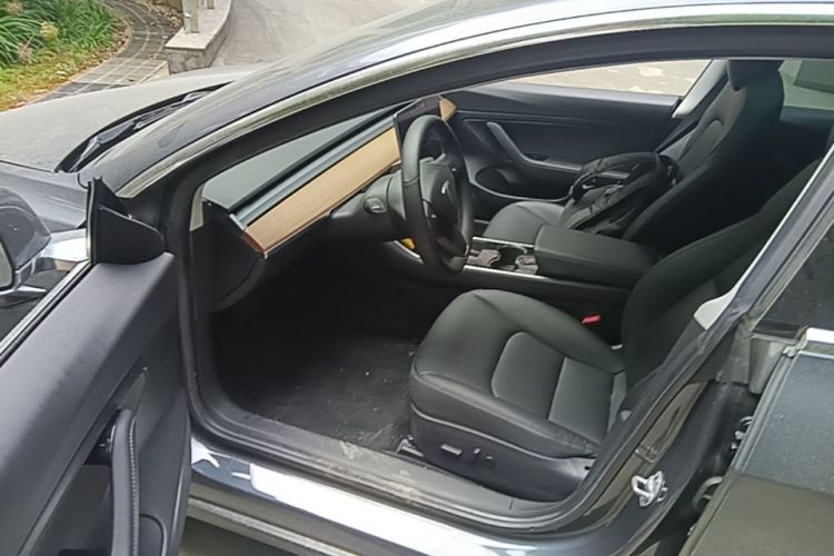Tesla Model 3 2020 #16 Tesla Model 3 2020 car image #16