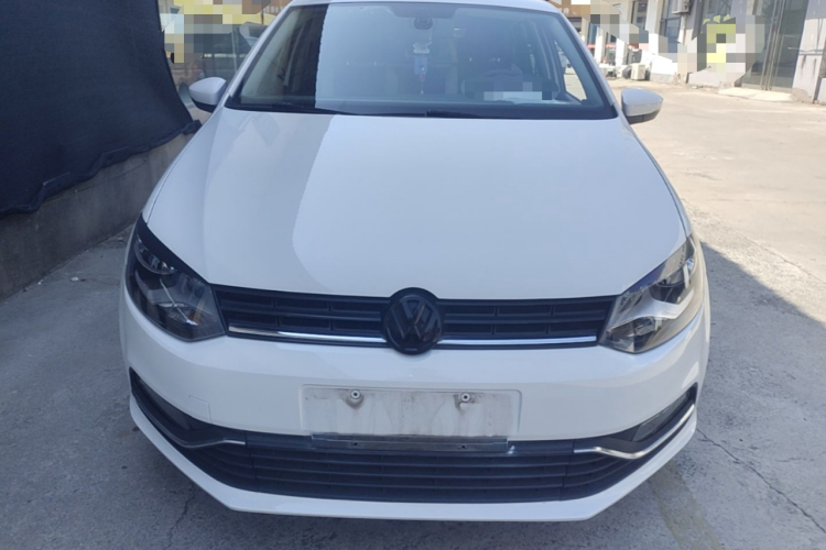 Volkswagen Polo 2018 car image #3