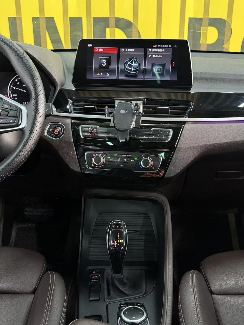 BMW X1 2023 immagine di auto #6