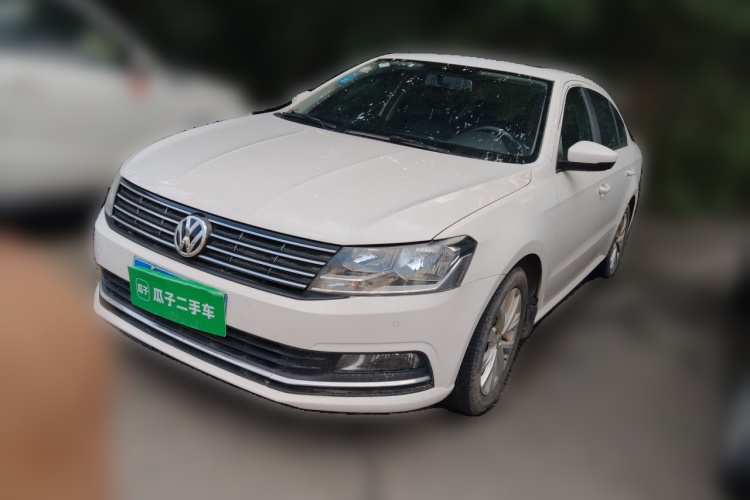 Volkswagen Lavida 2018 car image #2