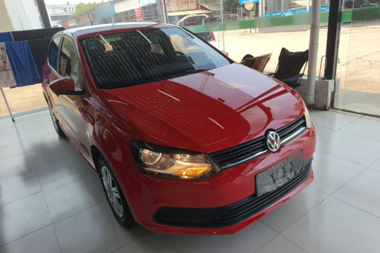 Volkswagen Polo 2018 car image #4