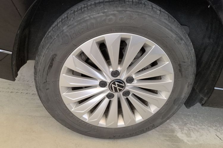 Volkswagen Lavida 2021 car image #10